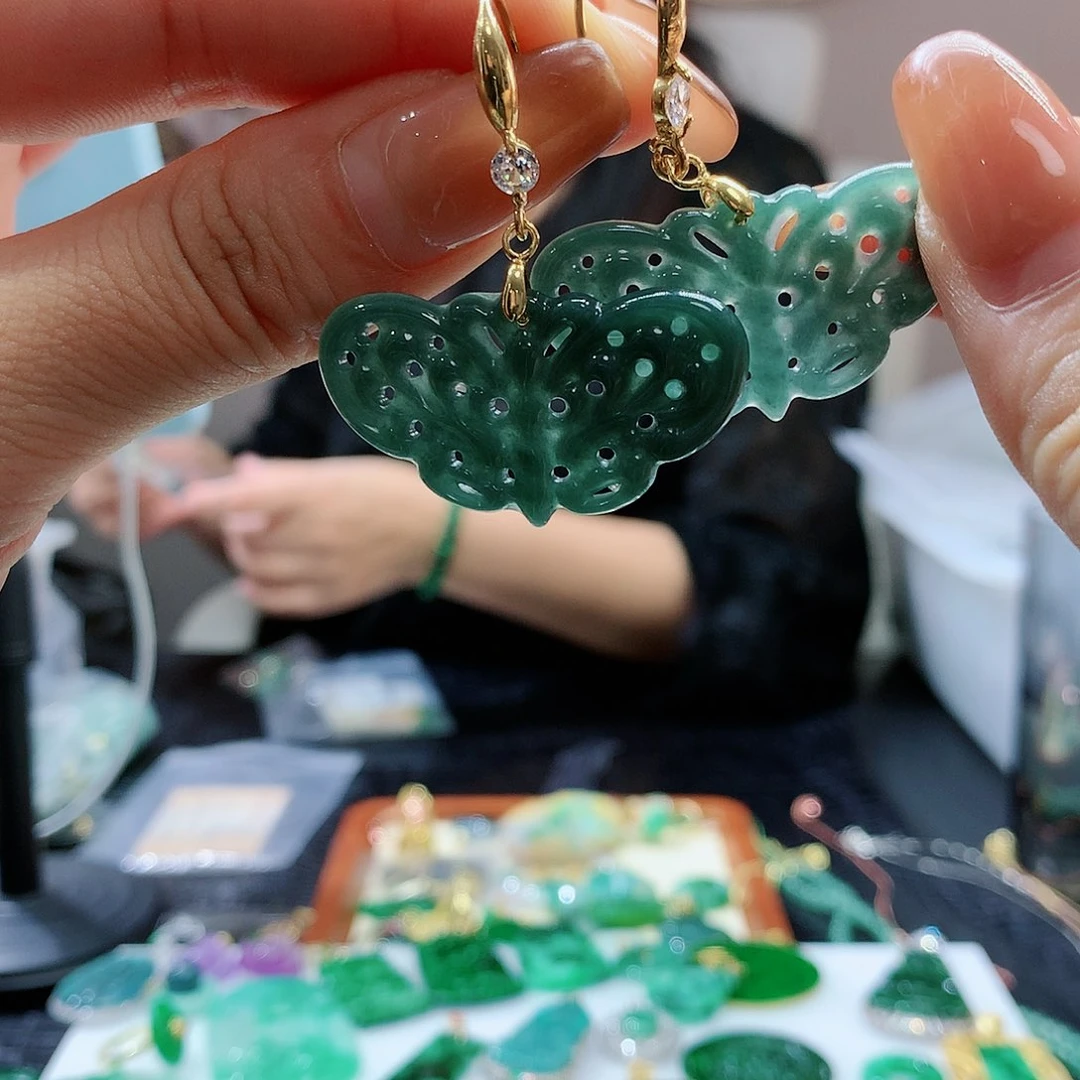 【闪购商品】翡翠耳饰未镶嵌，