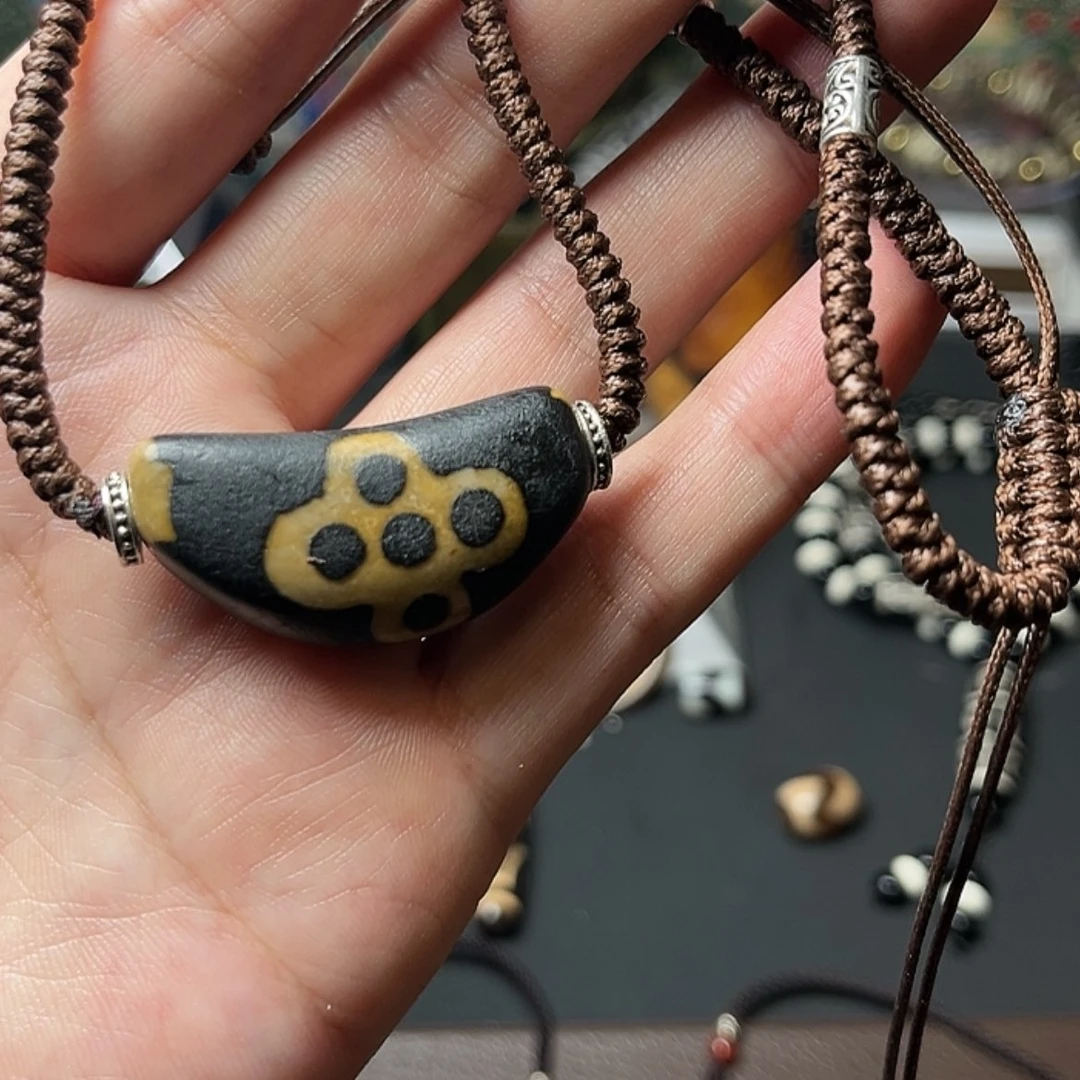 【闪购商品】玛瑙/玉髓颈饰未镶嵌