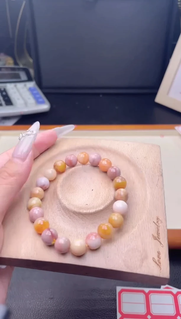 【闪购商品】石英质玉手链未镶嵌18.132阿拉善手串