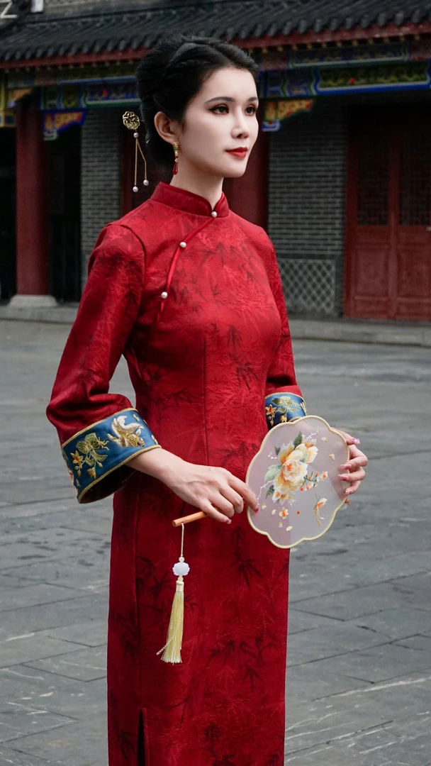 [南湘婉]秋冬新中式加绒复古印花旗袍连衣裙 订婚敬酒服  女人花