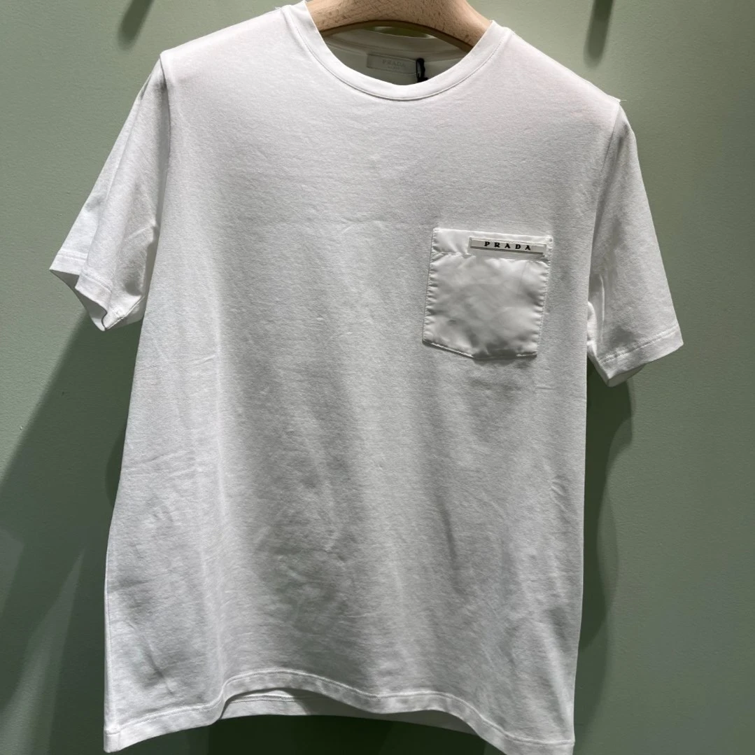全新未使用 Prada/普拉达 男士圆领T恤户外休闲运动时尚夏季