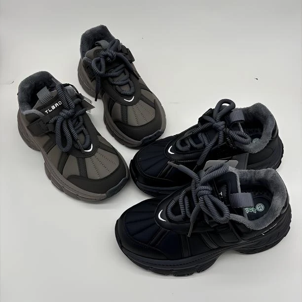 儿童新款冬季二棉加绒男童女童潮款休闲百搭魔术贴运动鞋6828保暖