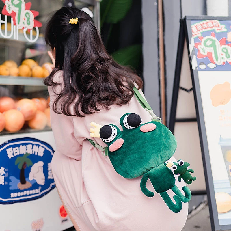 原创设计手工制作小青蛙可爱手机小单肩迷你斜挎包包女韩版学生