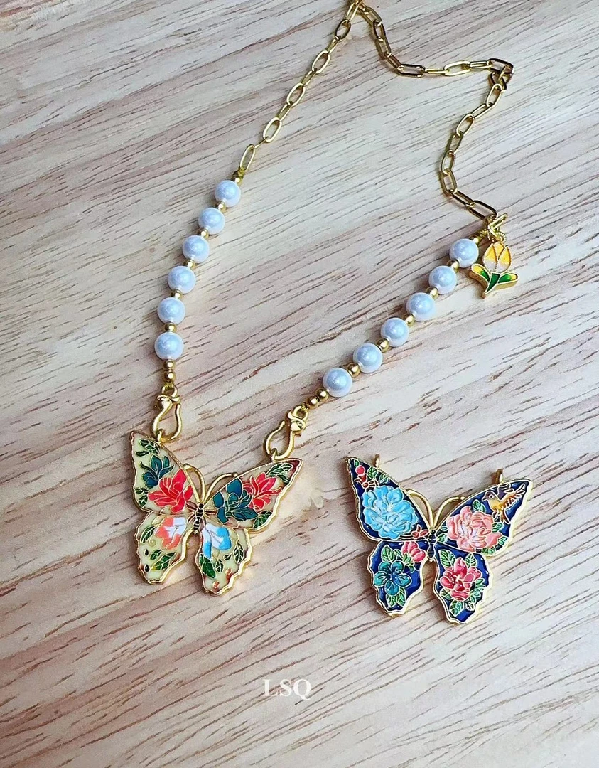 铜合金仿珍珠项链 SQ思岐-新中式花开富贵蝴蝶锁牌项链/吊坠4251
