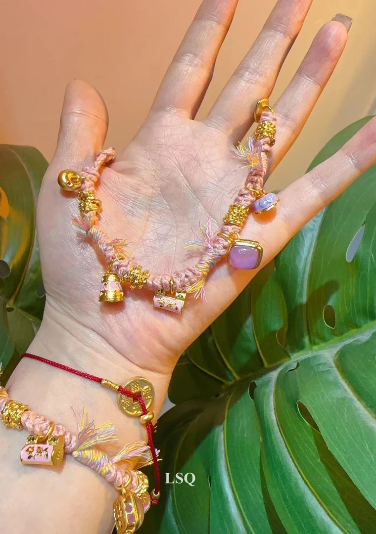 铜合金布艺手链  SQ思岐-新中式烧蓝梅花锁发财印章盘缠手链4205