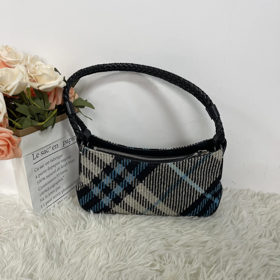 95新 BURBERRY/博柏利 爱夏奢品/博柏利/单肩包/610172