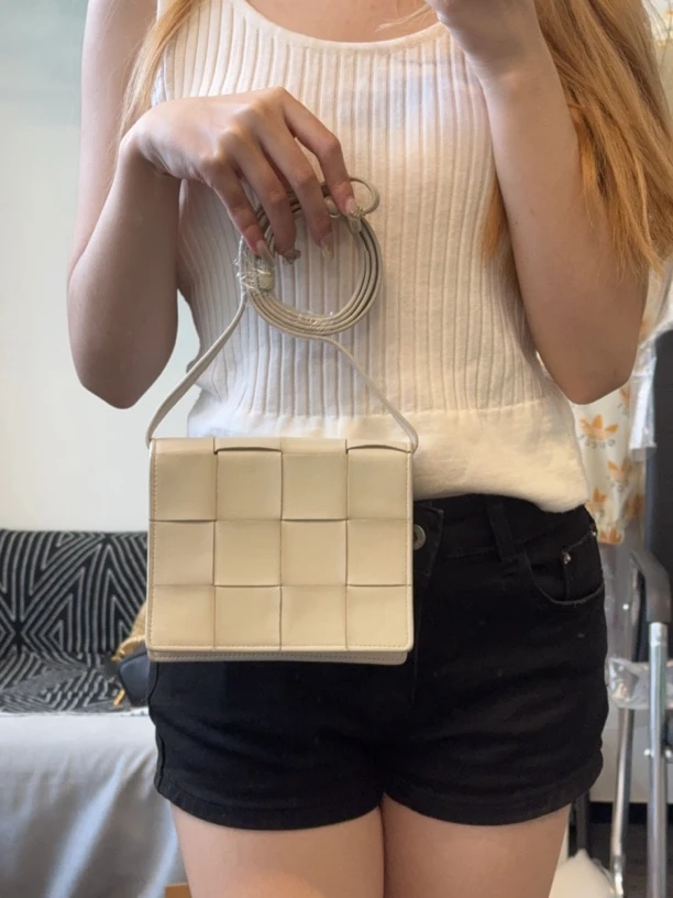 95新 BVLGARI/宝格丽 爱夏奢品/宝格丽/单肩包/71157