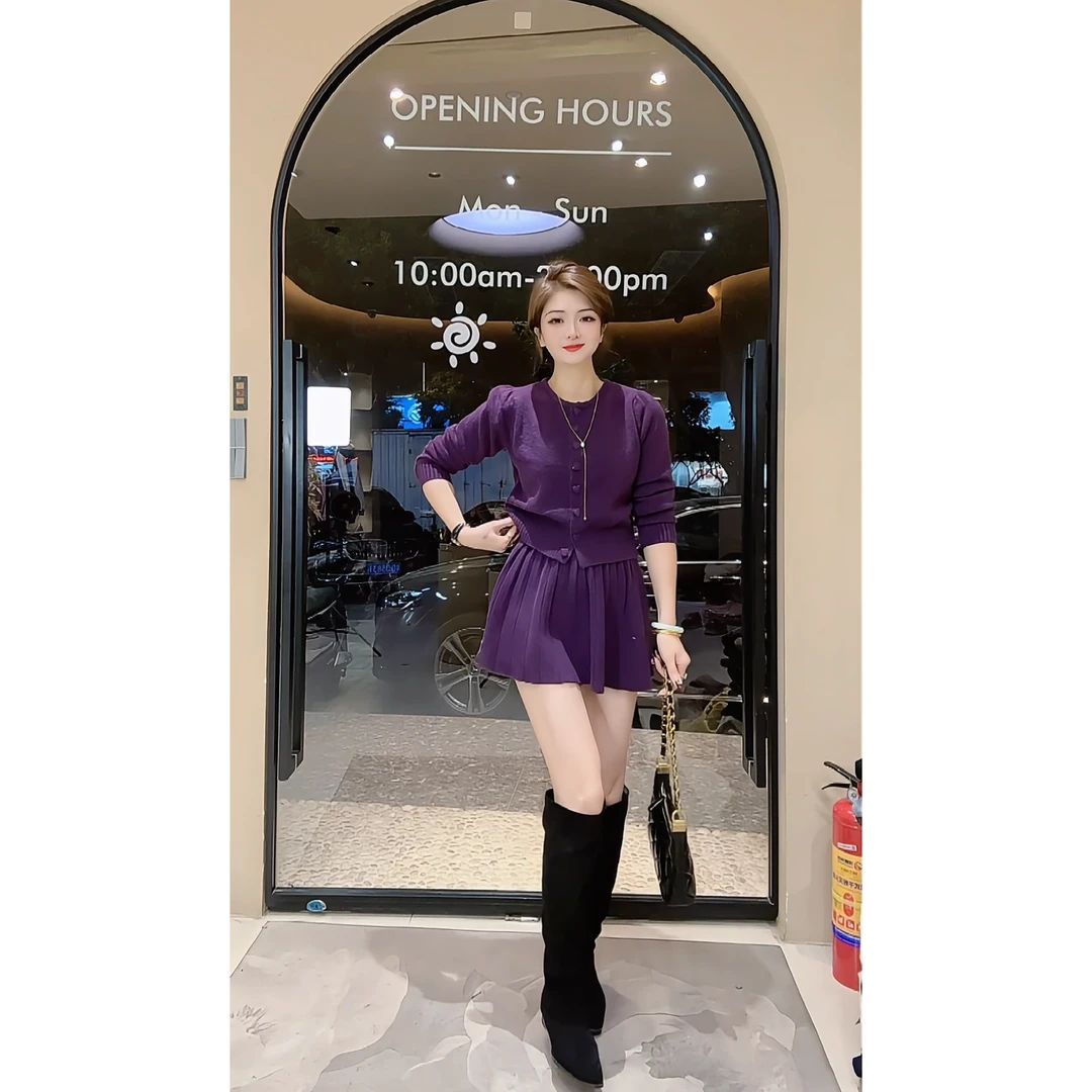 涵儿家 秋冬休闲两件套套装（爱心桃扣上衣+松紧腰百褶裙）641