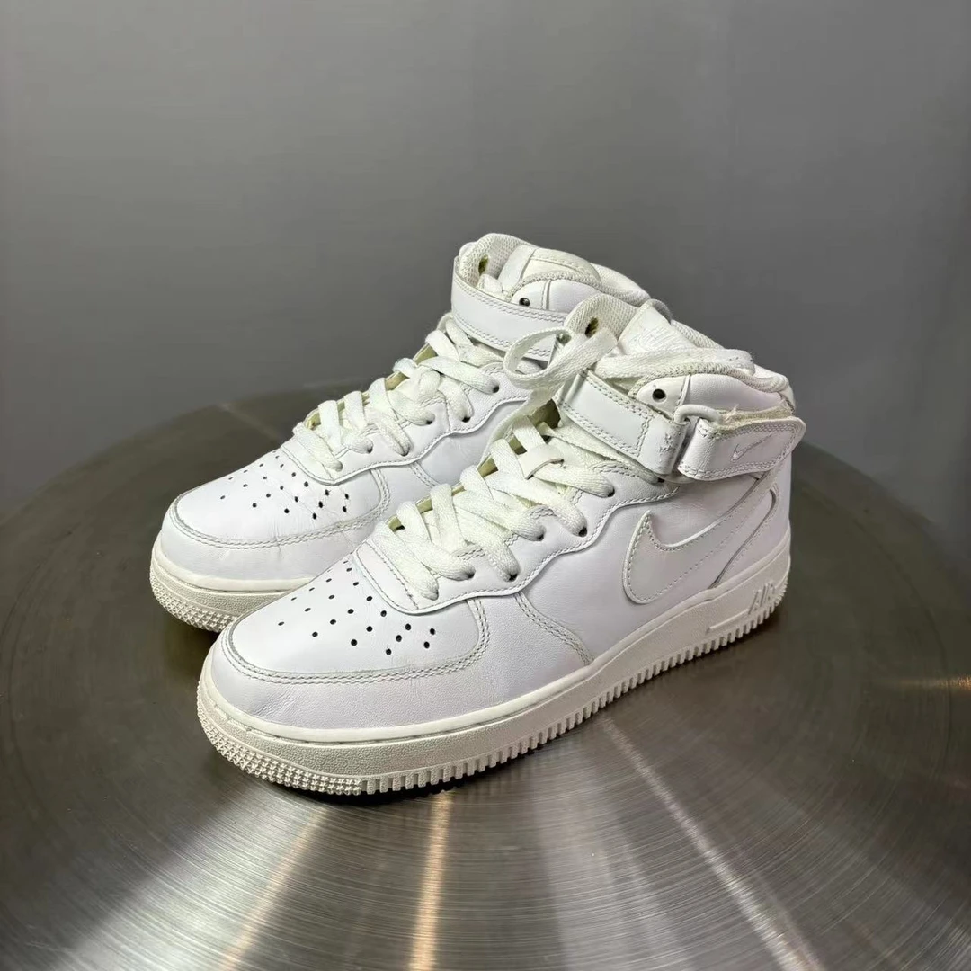 39码 Nike空军一号纯白球鞋 非原盒 85新