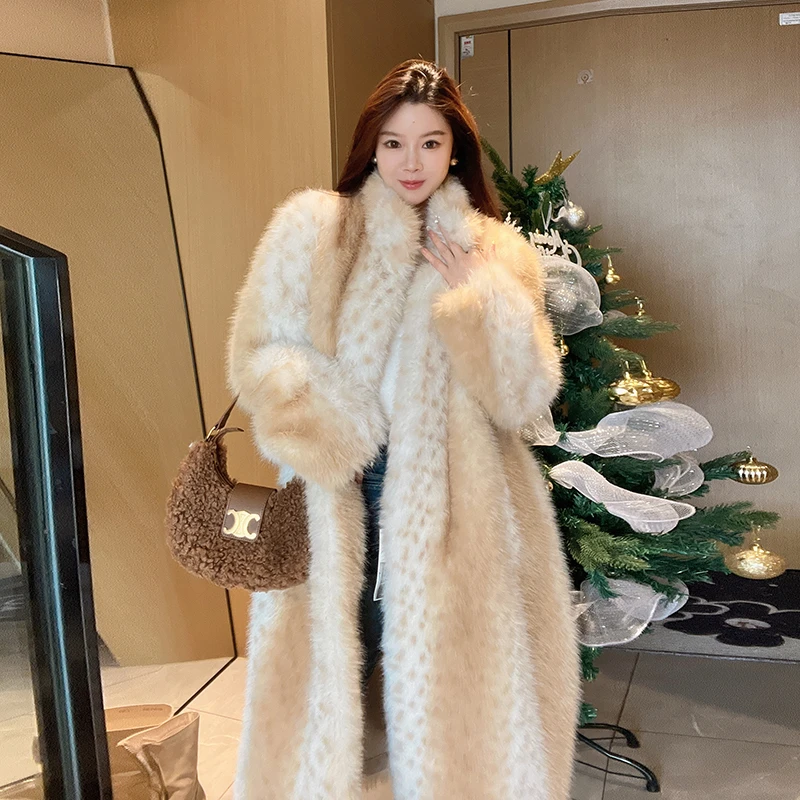 橙大美丽【山猫纹】冬季长款毛毛外套女款高端皮毛一体大衣DM8850