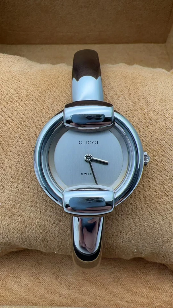 95新 GUCCI/古驰 女士时装系列手表JW726