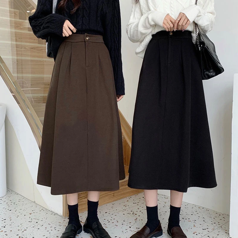 复古纽扣毛呢裙秋冬小个子a字裙子2024新款伞裙高腰显瘦冬天保暖