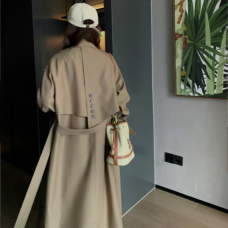 风衣外套女2025新款秋英伦风爆款赫本风卡其色高个子长款过膝大衣