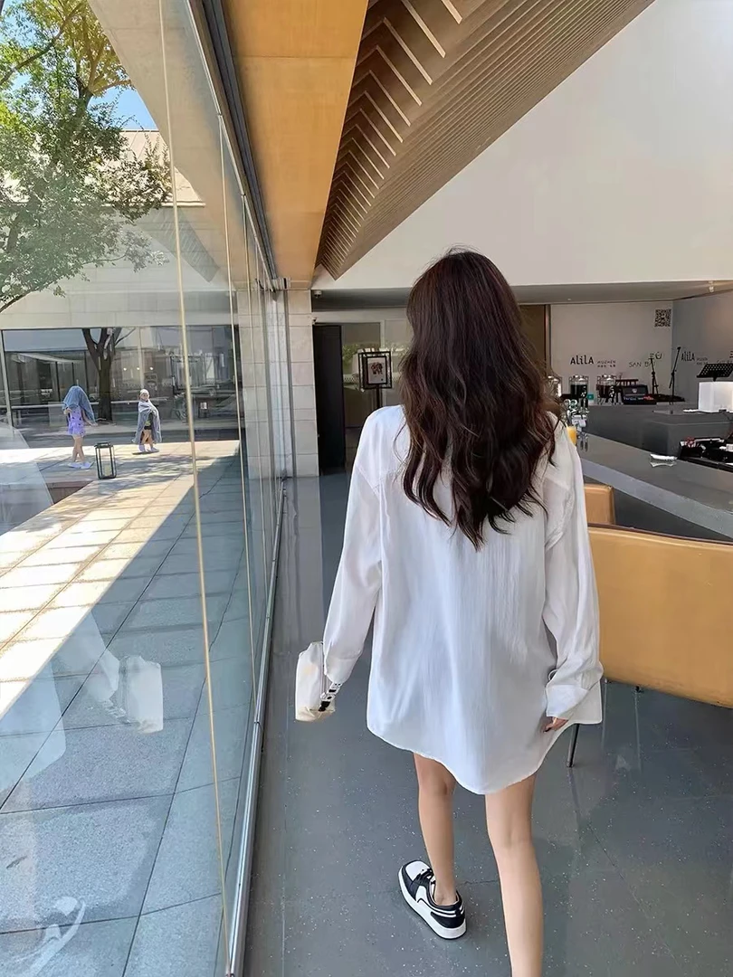 1633【傅大仙定制】大版白色衬外套女长袖宽松防晒衣空调衫上衣