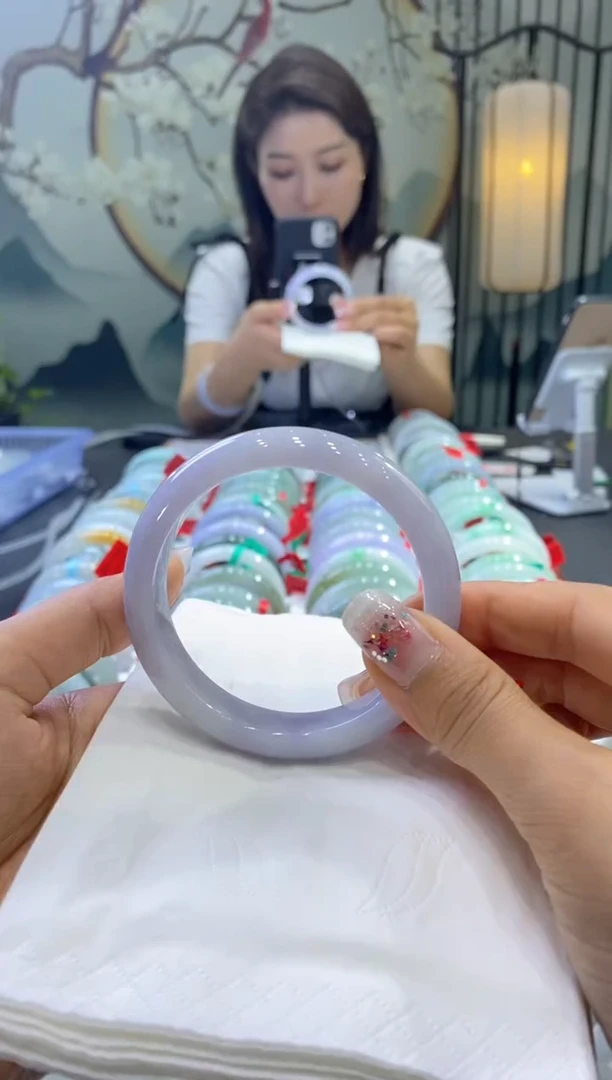 【闪购商品】翡翠手镯未镶嵌99906919