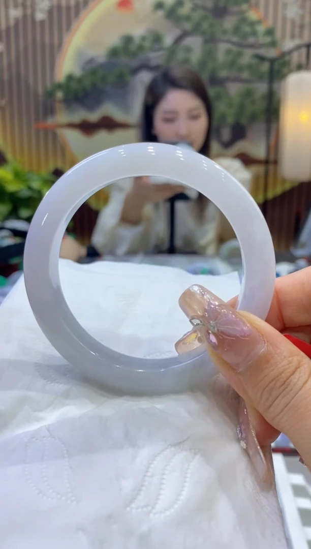 【闪购商品】翡翠手镯未镶嵌99904095