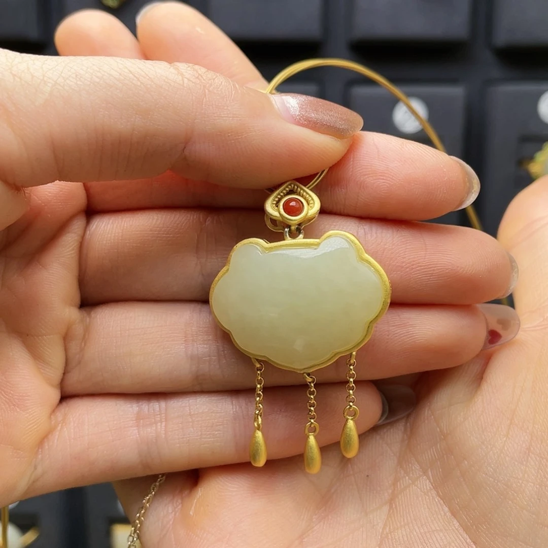 【闪购商品】和田玉颈饰银S925镀金镶嵌