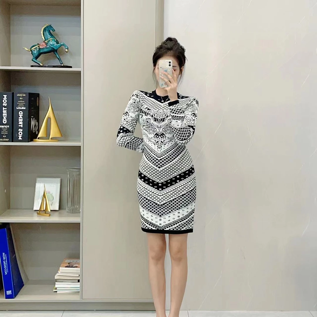 S115新中式气质时尚条纹小香风提花百搭女士针织连衣裙