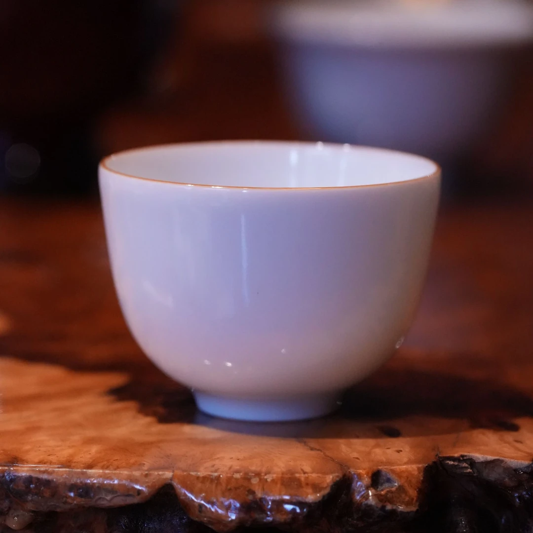 燕泥堂白釉羊脂玉虫草白瓷汝窑单个杯子杯压手杯汝窑纯享版茶杯