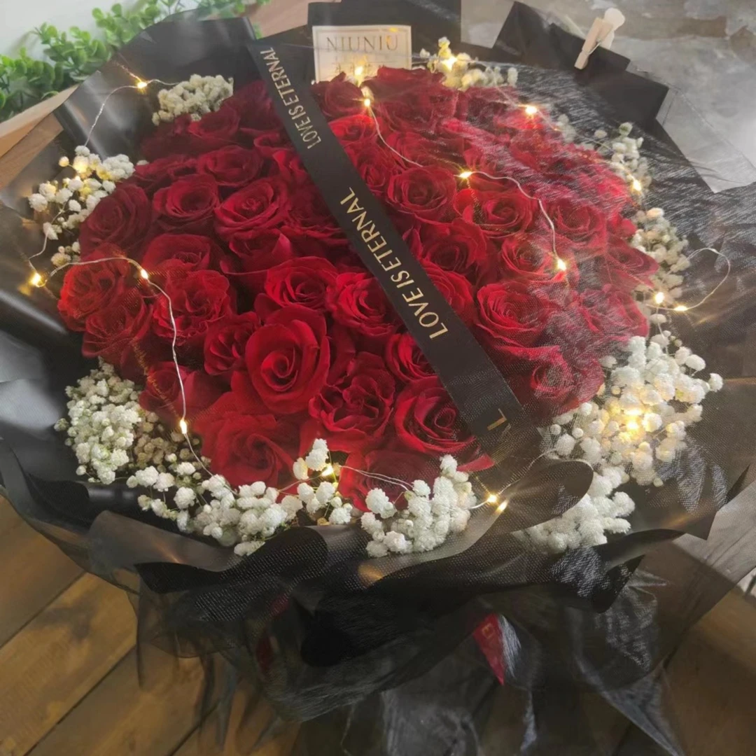33朵红玫瑰花花束送女友花店同城配送