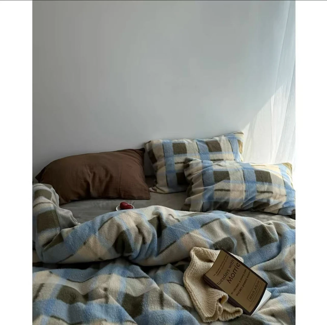 【曲奇蓝格】秋冬新款格子牛奶绒四件套绵羊绒被套防静电床品