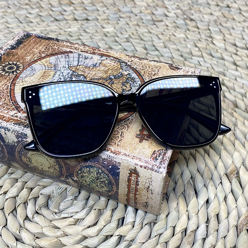 价值99元高定墨镜