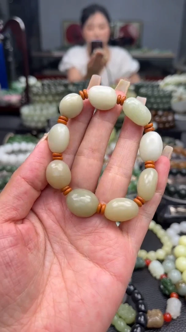 【闪购商品】和田玉手链未镶嵌手串