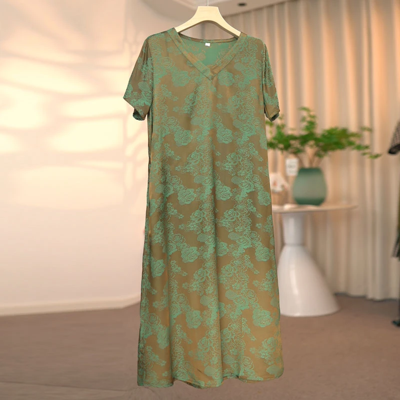 V领原宿风夏季连衣裙中长款绿色显瘦复古碎花印花提花长裙