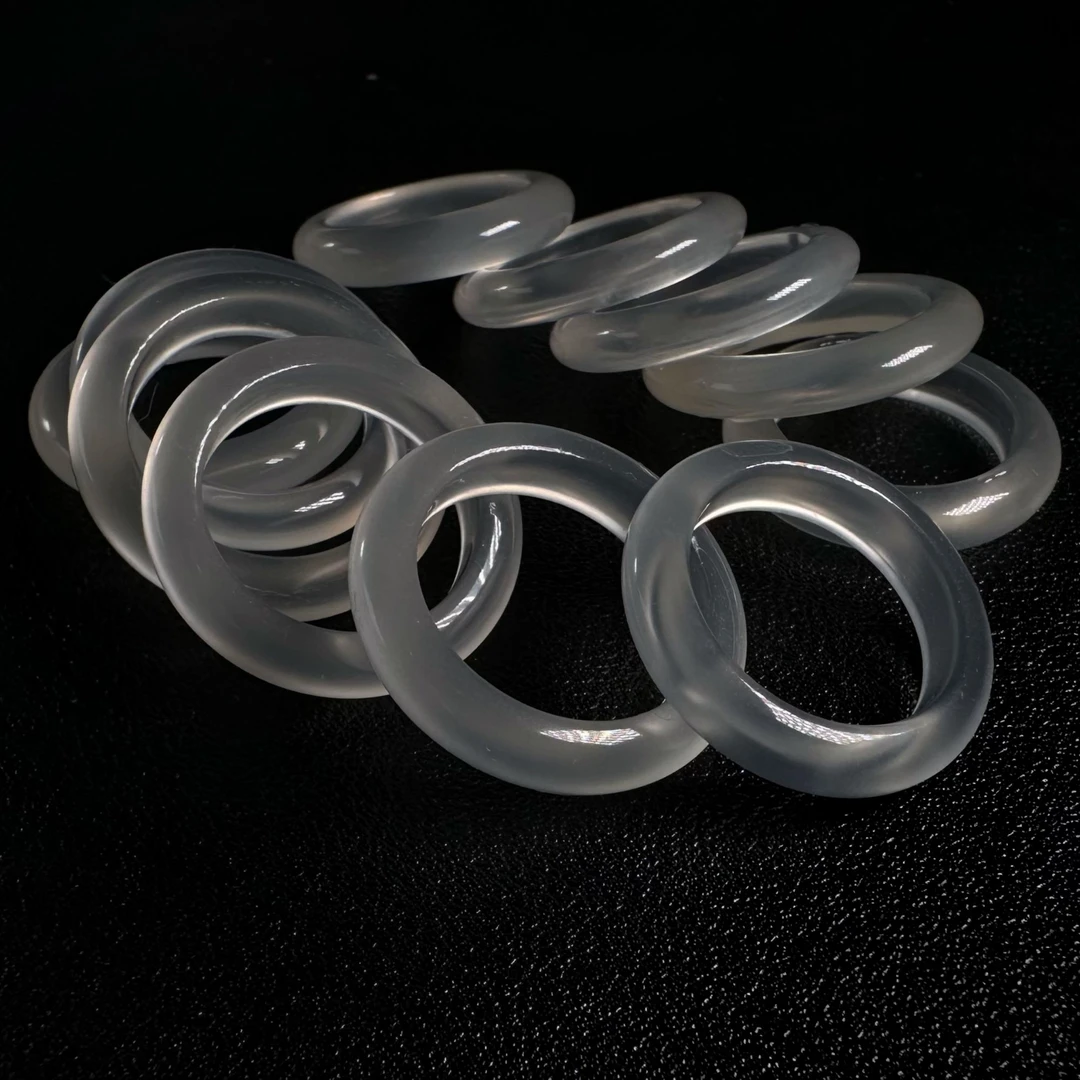 天然玛瑙戒圈-冷白光冰细条