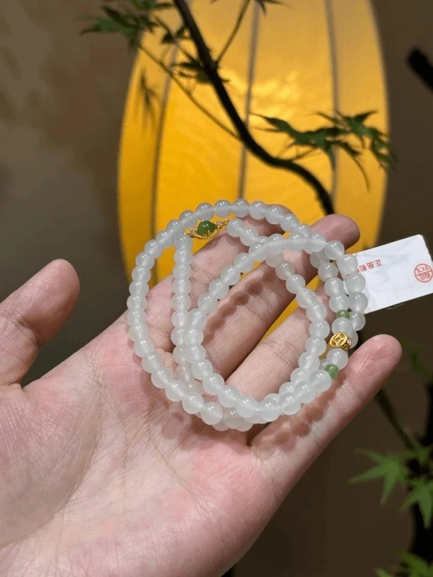 0133和田玉青海料手串约6mm多样性发其一