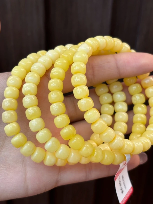 0320 琥珀蜜蜡手串 规格约：8mm 多样性发其一