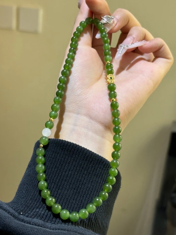 0056和田玉碧玉圆珠手串 多样性发其一 规格约6mm