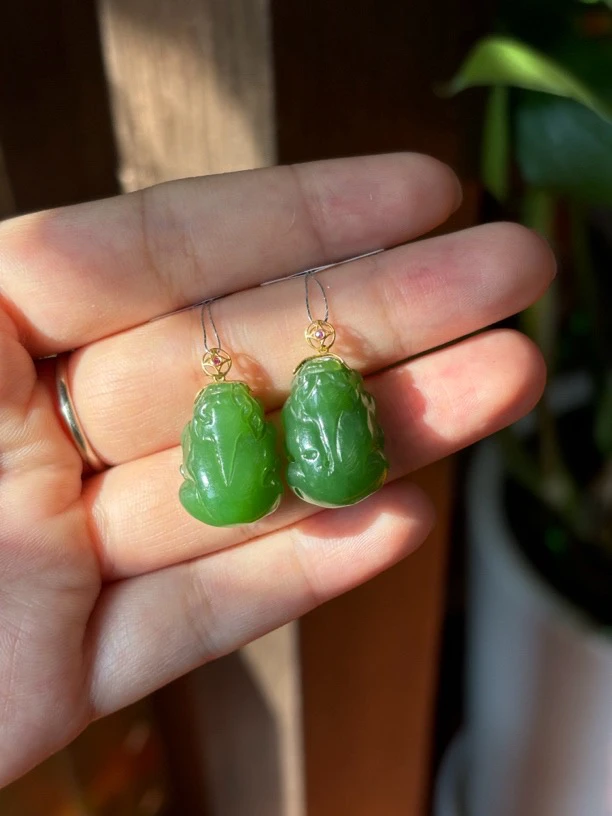 3543和田玉18k镶嵌貔貅吊坠约19.4*14.0*8.9多样性发其一