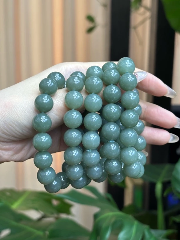 0453和田玉手串约13mm多样性发其一