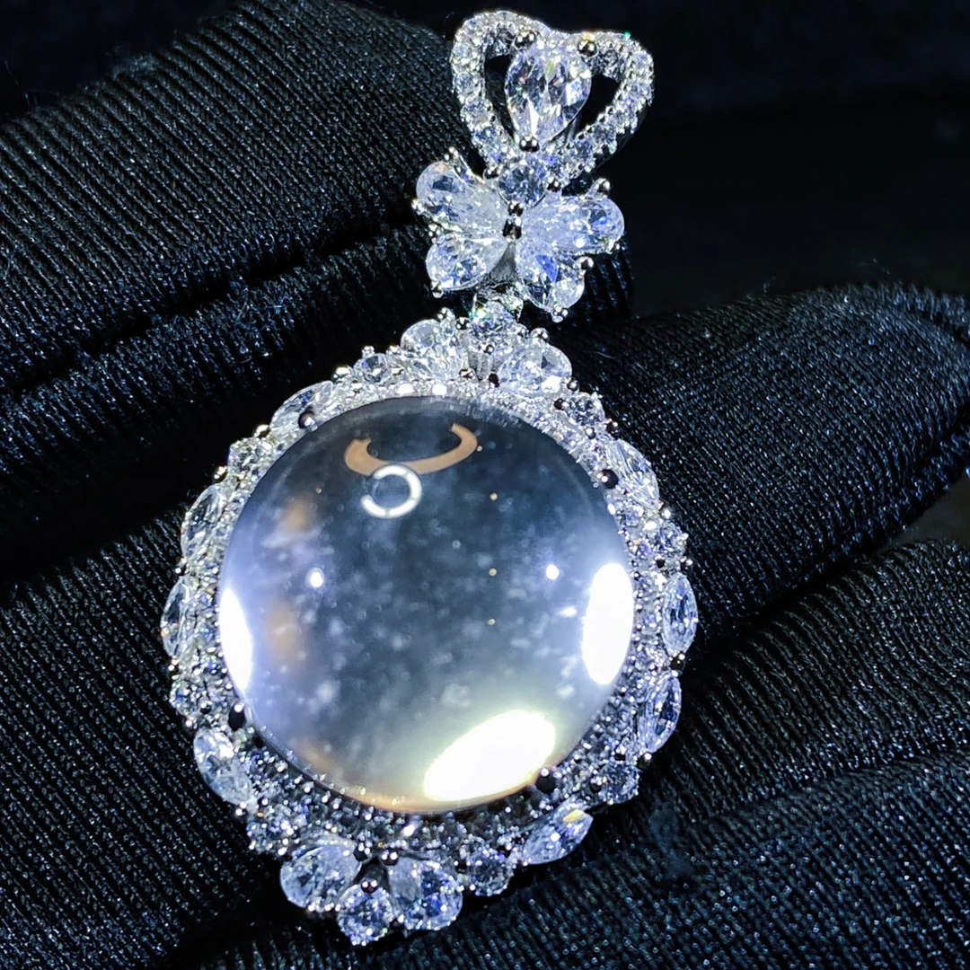 suichen/穗辰S925银镶嵌天然石英质玉鸽子蛋时尚气质精美蛋面吊坠