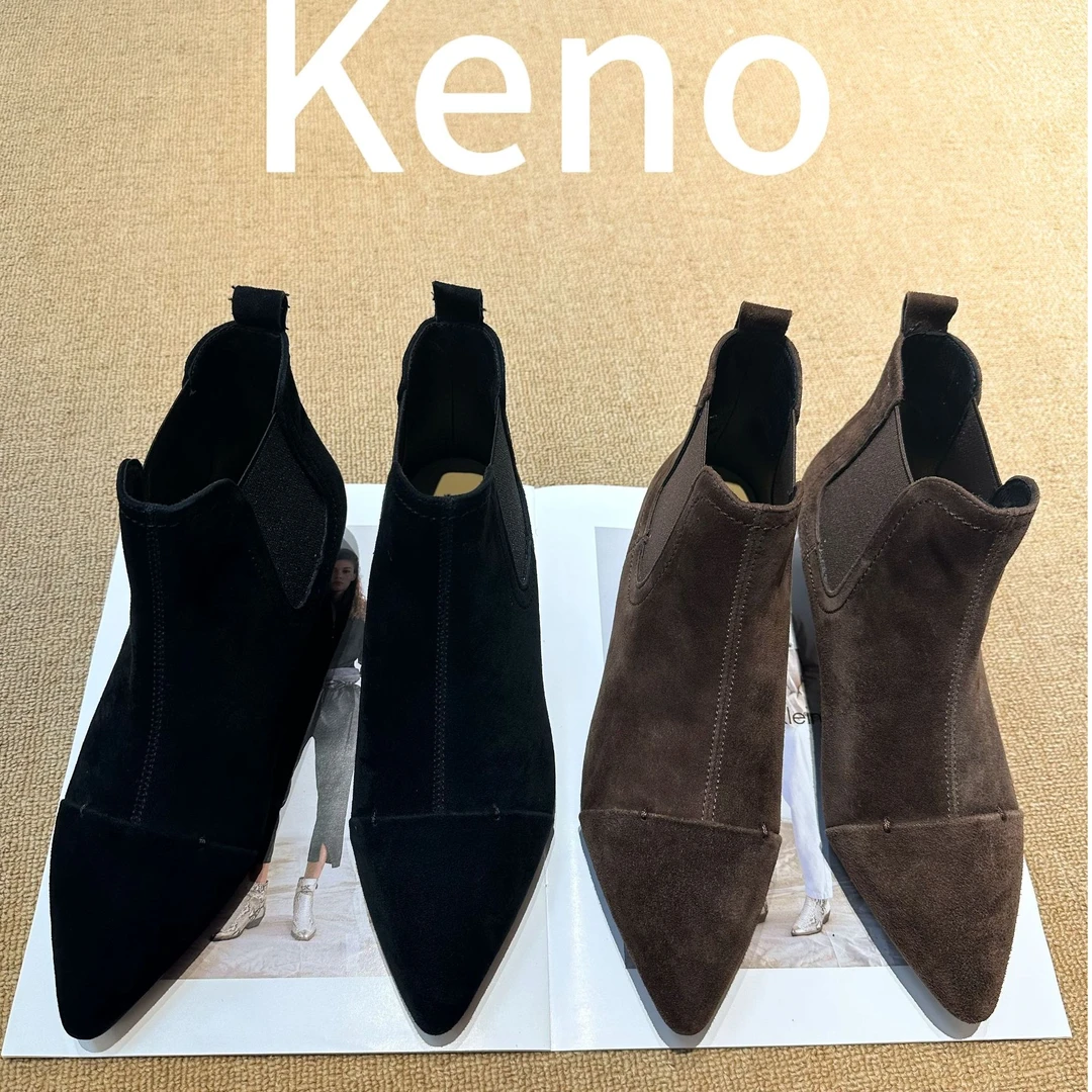 时尚百搭尖头低跟短靴