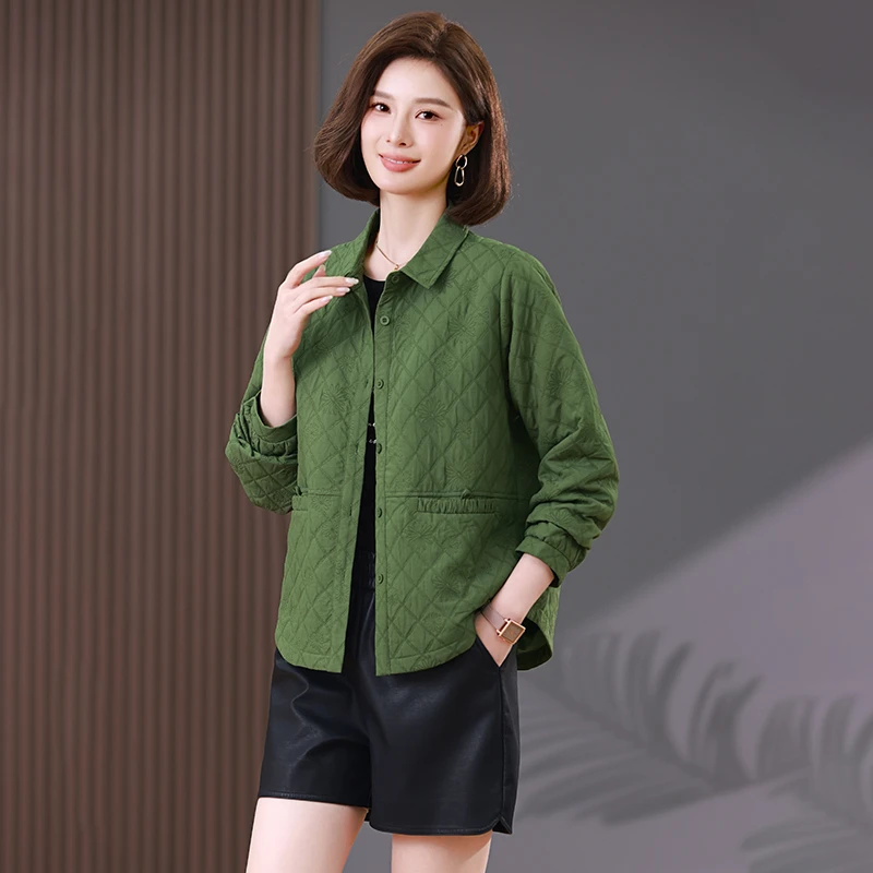 秋装短款外套2025新款洋气妈妈装宽松大码小个子今年流行上衣女装