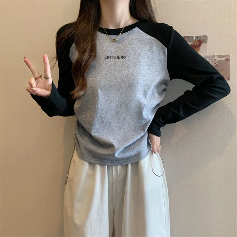 大码女装长袖T恤女2023秋宽松显瘦休闲百搭设计感小众抽绳上衣