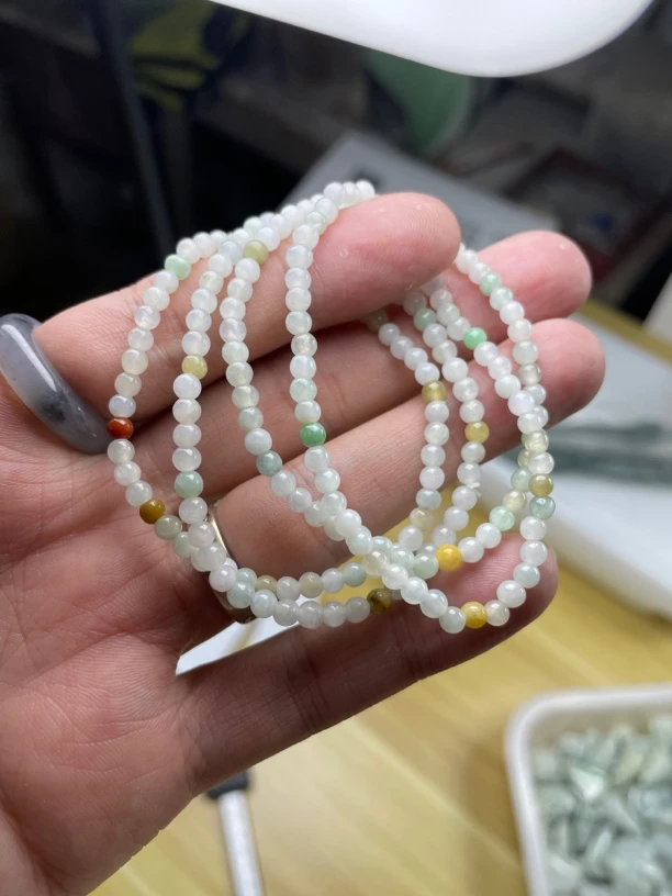 天然缅甸翡翠a货小米珠手串50颗