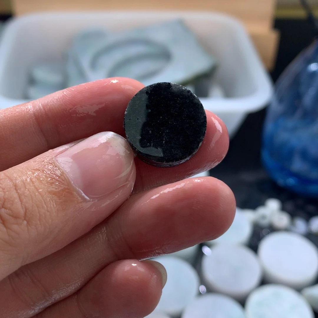 翡翠颈饰未镶嵌料子