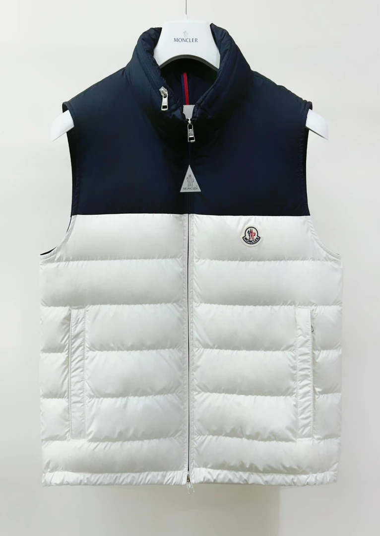 全新未使用 MONCLER M 24春夏CERCES毛毡羽绒马甲背心 1A00058