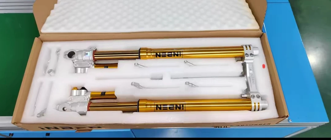 凌云特技改装XMAX300雅马哈改装后减震全可调后避震器气瓶阻尼器