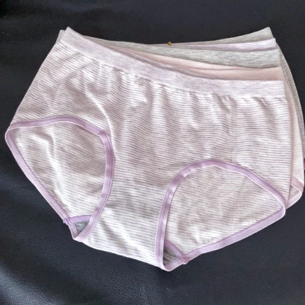 3条包邮【断码处理】颜色随机综合女士内裤不完美含微瑕