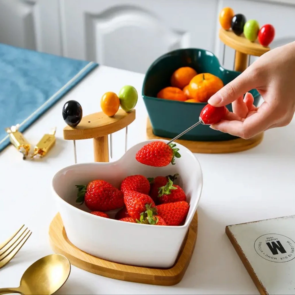 【简爱生活好物推】家用桃心陶瓷沙拉碗