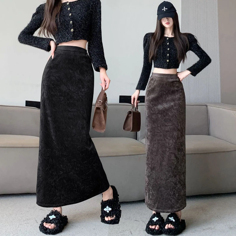 加绒加厚垂感丝绒直筒半身裙女冬季新款高腰显瘦后开叉气质包臀裙