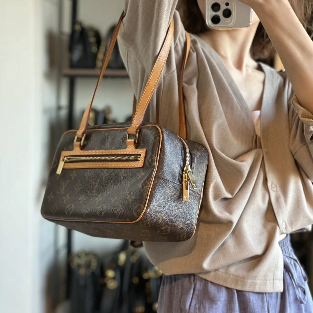 95新 LouisVuitton/路易威登 LV开口笑中号单肩包 972972