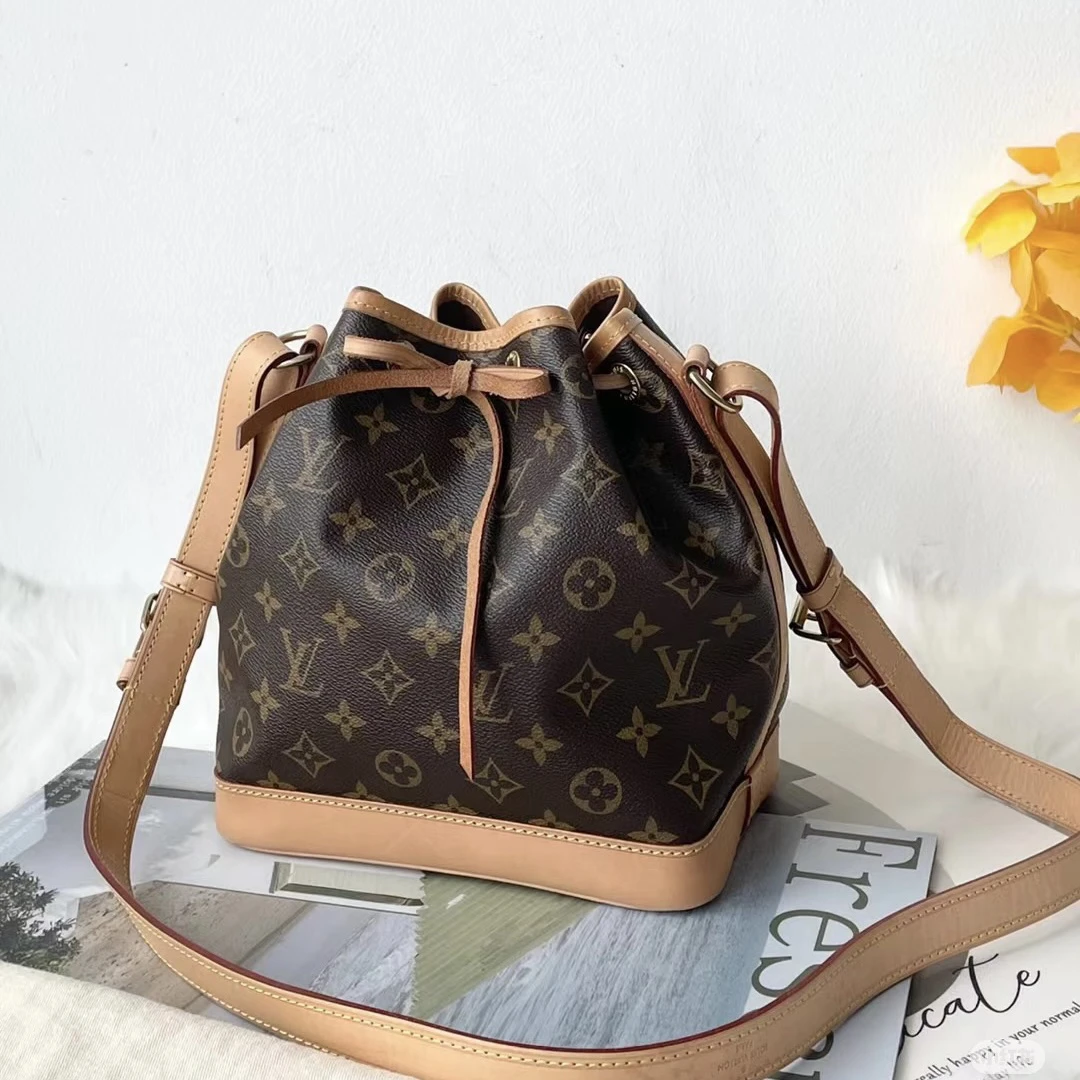 95新 LouisVuitton/路易威登 LV抽绳水桶bb小号972657