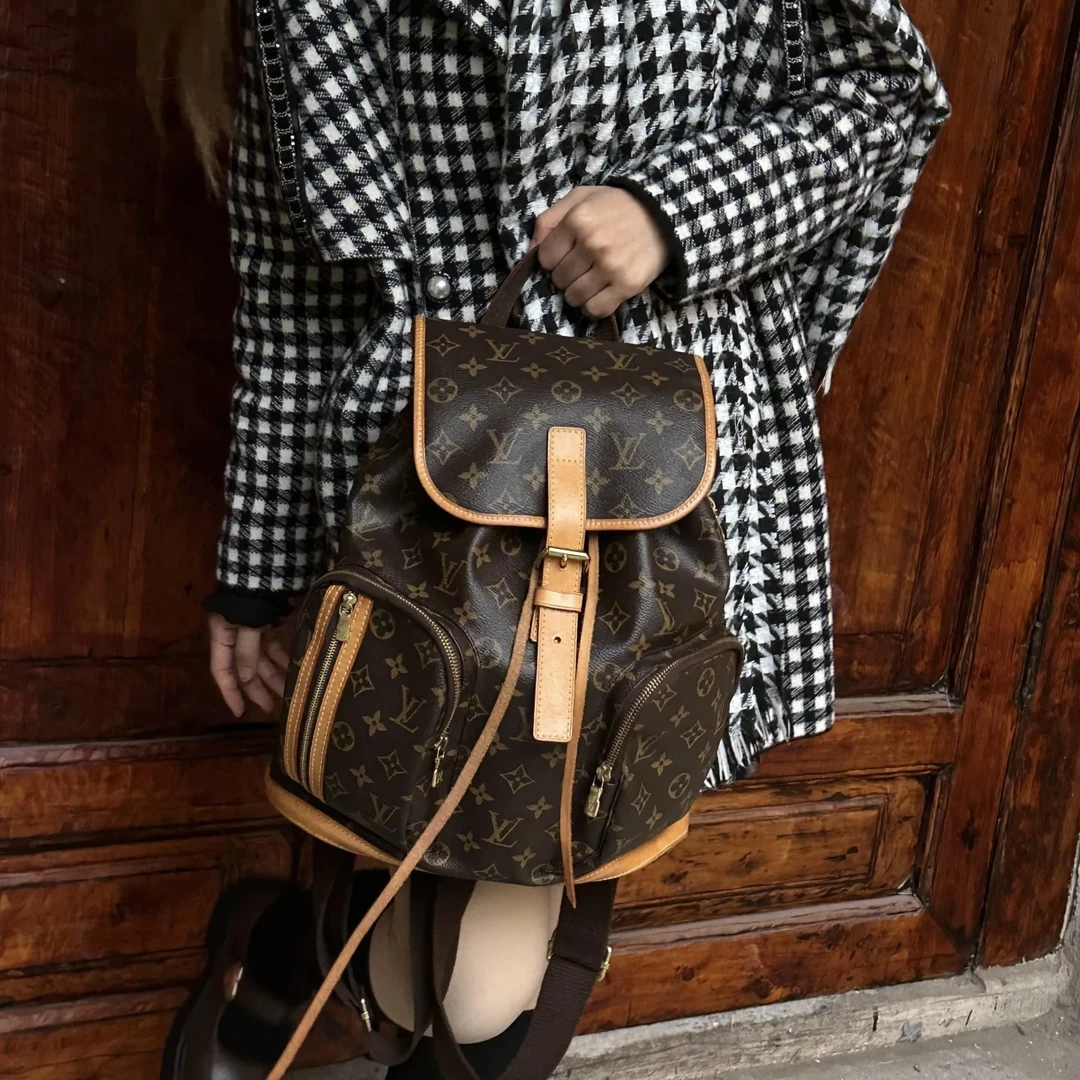 95新 LouisVuitton/路易威登 LV贝克汉姆双肩包 成色好 8837