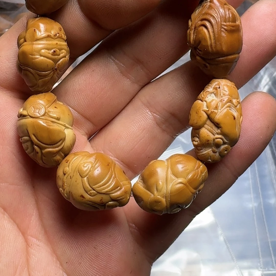 【闪购商品】橄榄核吊坠