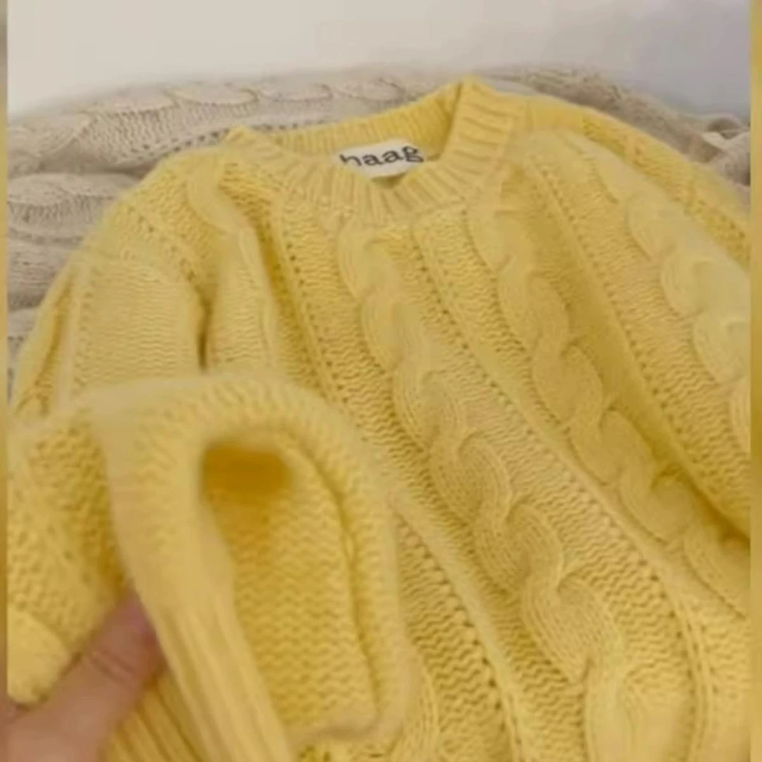 黄色圆领麻花毛衣女2024秋冬季新款韩系宽松外穿慵懒风套头针织衫